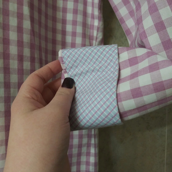 Egara button up pink checkered LG long sleeve - Picture 4 of 6